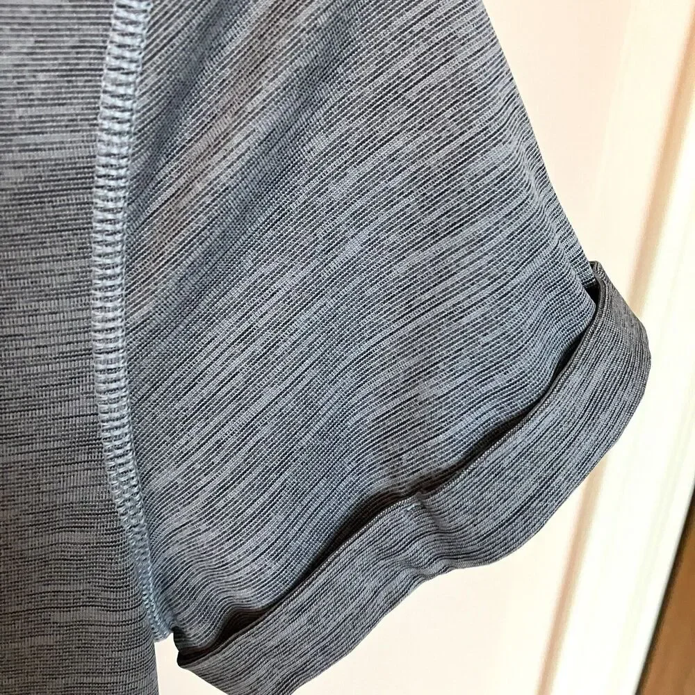 The North Face Shirt Women’s Small Gray Flash Dry Short Sleeve Pullover Sports - Picture 5 of 8